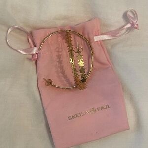 Sheila Fajl star hoops